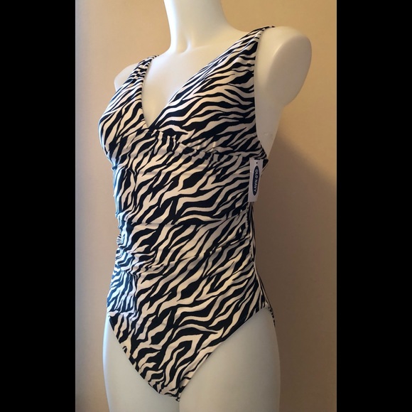 RUCHED DEEP V-NECK ONE PIECE SWIMSUIT 🩱 SIZE SMALL - Picture 6 of 13
